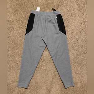 Nike Minnesota Timberwolves Showtime Sweatpants - Men’s XL